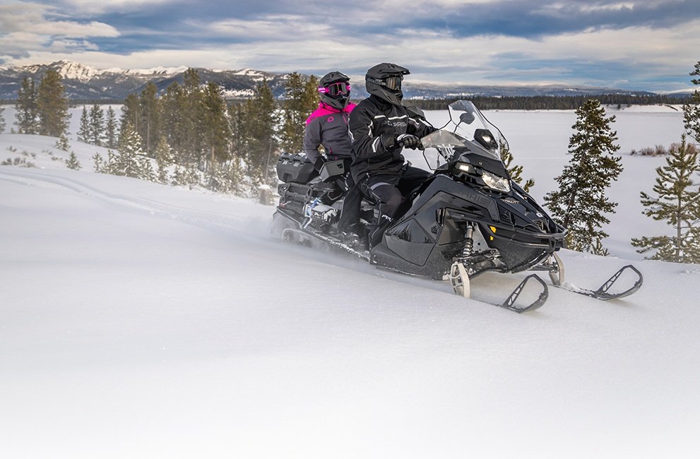 2027 Polaris 850 TITAN ADVENTURE ULTIMATE 155 1.5"