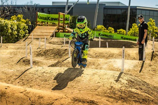 2027 Kawasaki ELKTRODE 16 GREEN — photo 4