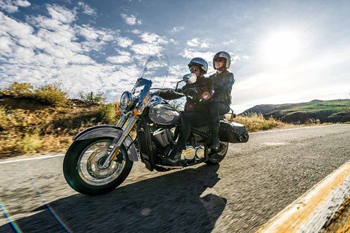 2025 Kawasaki Vulcan® 900 Classic LT image 7