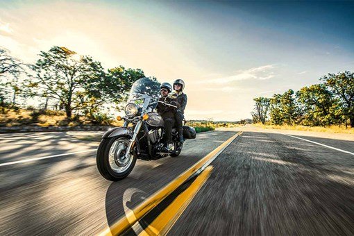 2025 Kawasaki Vulcan® 900 Classic LT — photo 4